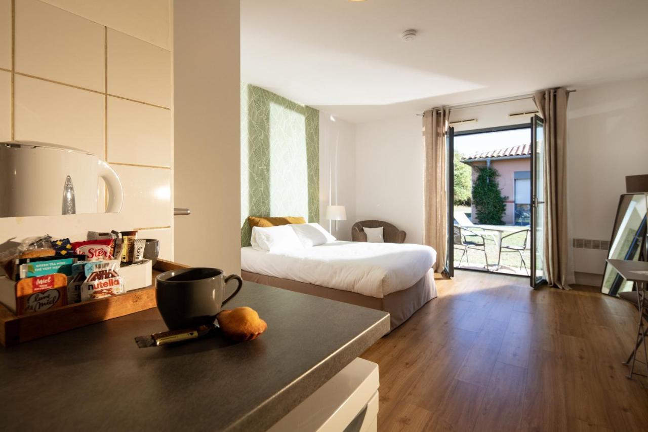 Hotel & Seminaire Le Patio Occitan - Toulouse Ouest - La Ramee Cugnaux Kültér fotó