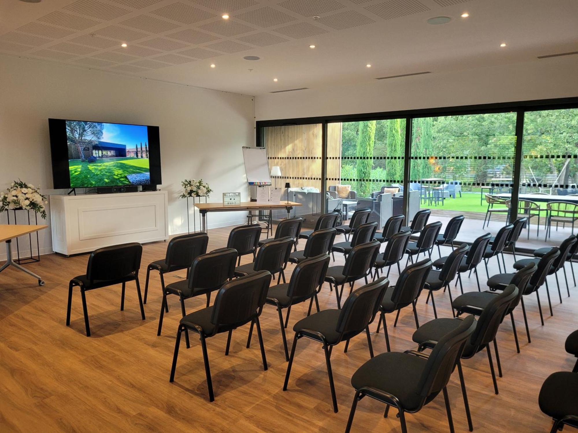 Hotel & Seminaire Le Patio Occitan - Toulouse Ouest - La Ramee Cugnaux Kültér fotó